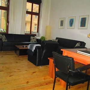 https://ruhige-ferienwohnung-berlin-mitte.find-berlin-hotels.com